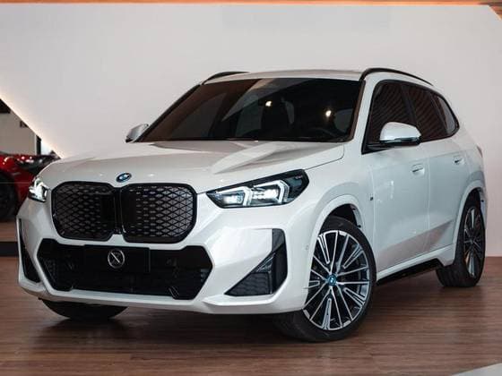 Carro ELÉTRICO XDRIVE30 M SPORT