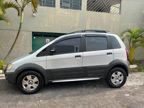 Carro 1.8 MPI ADVENTURE 8V FLEX 4P MANUAL