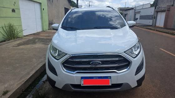 Carro 1.5 TI-VCT FLEX TITANIUM AUTOMÁTICO