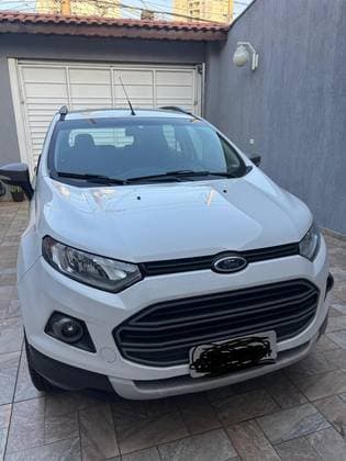 Carro 1.6 FREESTYLE 16V FLEX 4P MANUAL