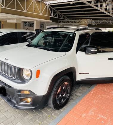 Carro 1.8 16V FLEX SPORT 4P AUTOMÁTICO