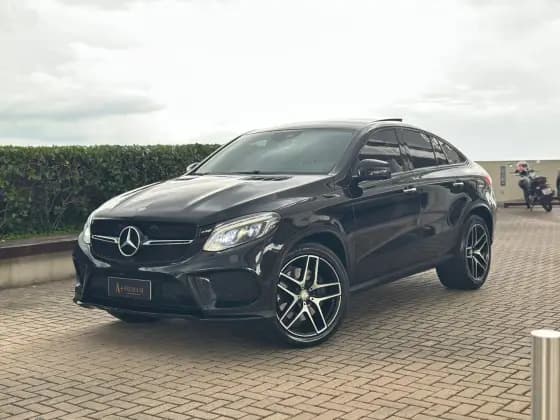 Carro 3.0 V6 GASOLINA NIGHT COUPÉ 4MATIC 9G-TRONIC