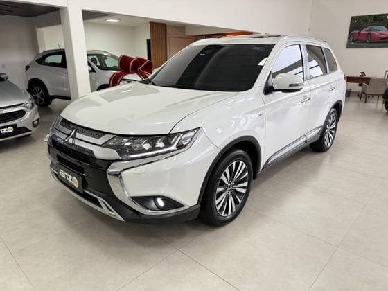 Carro 3.0 MIVEC V6 GASOLINA HPE-S AWD AUTOMÁTICO