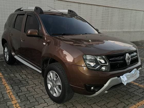 Carro 1.6 DYNAMIQUE 4X2 16V FLEX 4P MANUAL