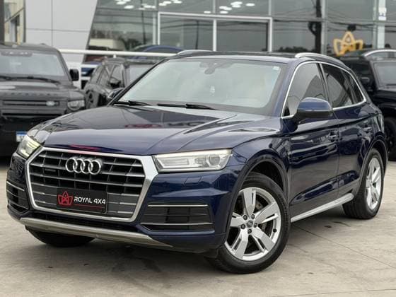 Carro 2.0 TFSI GASOLINA AMBIENTE S TRONIC