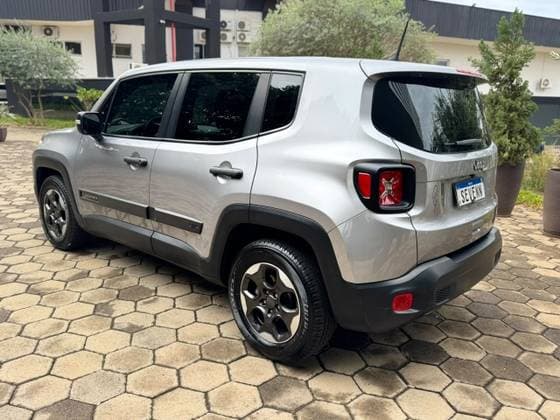 Carro 1.8 16V FLEX 4P AUTOMÁTICO