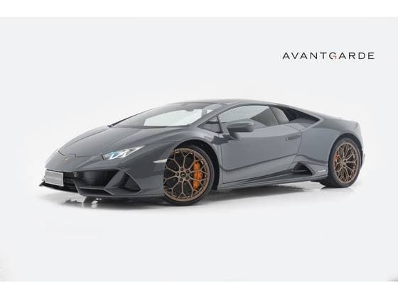 Carro 5.2 V10 GASOLINA LP 640 EVO LDF