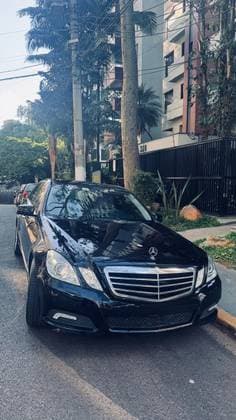 Carro 5.0 AVANTGARDE VR4 V8 GASOLINA 4P AUTOMÁTICO
