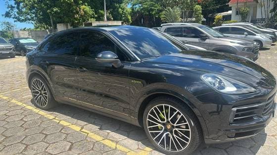 Carro 3.0 V6 E-HYBRID AWD TIPTRONIC S