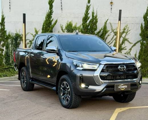 Carro 2.8 D-4D TURBO DIESEL CD SRX 4X4 AUTOMÁTICO