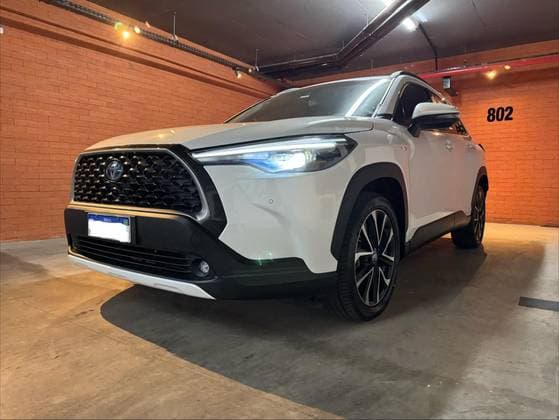 Carro 1.8 VVT-I HYBRID FLEX XRX CVT
