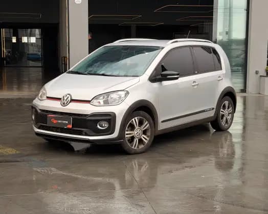 Carro 1.0 TSI HIGH UP 12V FLEX 4P MANUAL
