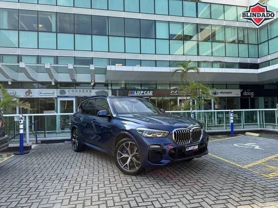 Carro 3.0 I6 TURBO HÍBRIDO XDRIVE45E M SPORT AUTOMÁTICO
