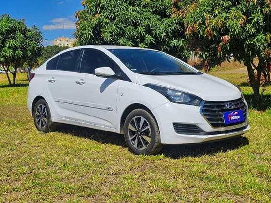 Carro 1.6 COMFORT PLUS 16V FLEX 4P AUTOMÁTICO