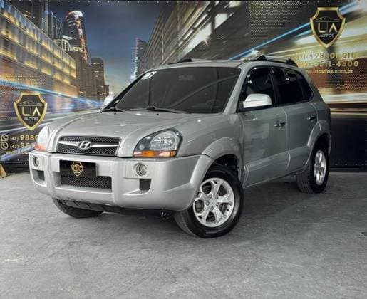 Carro 2.0 MPFI GLS 16V 143CV 2WD GASOLINA 4P AUTOMÁTICO