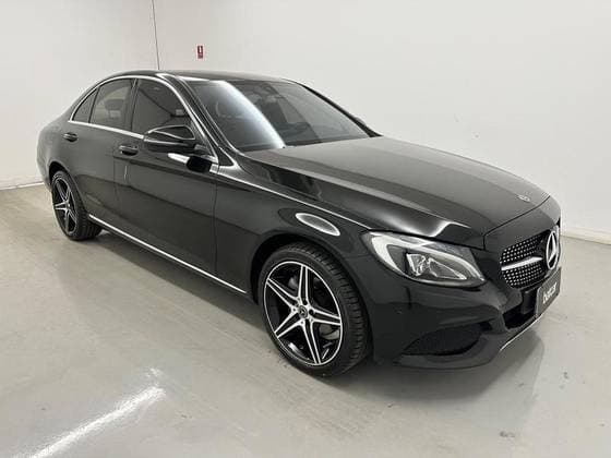 Carro 1.6 CGI FLEX AVANTGARDE 9G-TRONIC