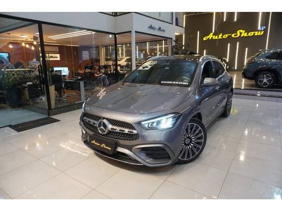 Carro 1.3 MHEV AMG LINE 7G-DCT