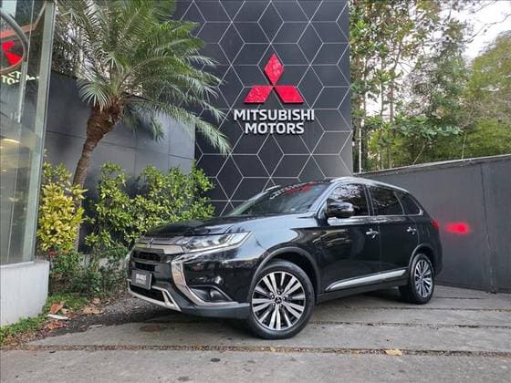 Carro 3.0 MIVEC V6 GASOLINA HPE-S AWD AUTOMÁTICO