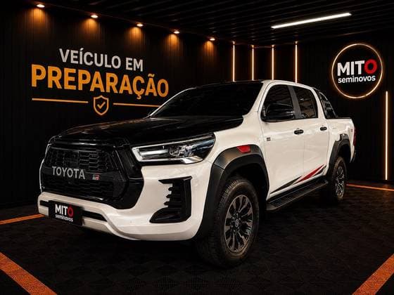Carro 2.8 D-4D TURBO DIESEL CD GR-S 4X4 AUTOMÁTICO
