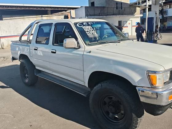 Carro 2.8 SR5 4X4 CD 8V DIESEL 4P MANUAL
