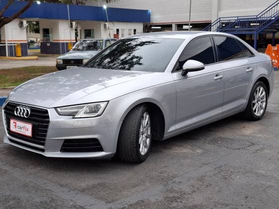 Carro 2.0 TFSI ATTRACTION GASOLINA 4P S TRONIC