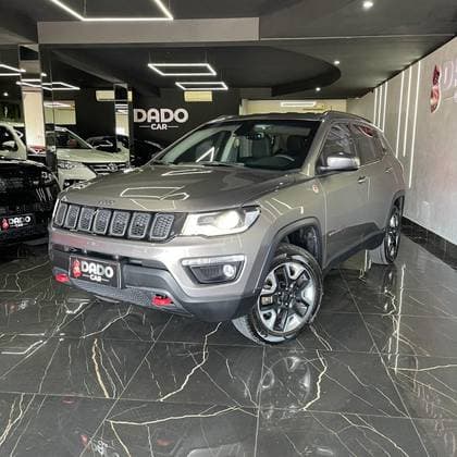 Carro 2.0 16V DIESEL TRAILHAWK 4X4 AUTOMÁTICO