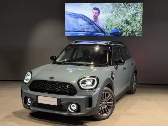 Carro 1.5 12V TWINPOWER TURBO HYBRID COOPER S E EXCLUSIVE ALL4 STEPTRONIC