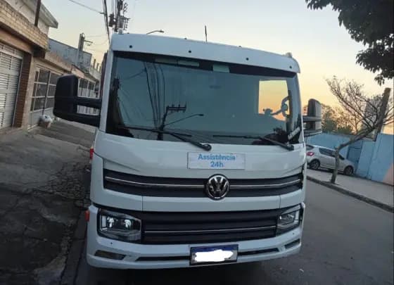 Carro 2.8 TURBO DIESEL CHASSI 4X2 MANUAL