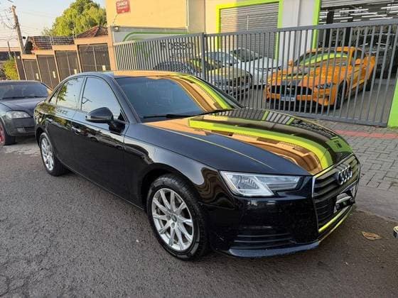 Carro 2.0 TFSI ATTRACTION GASOLINA 4P S TRONIC