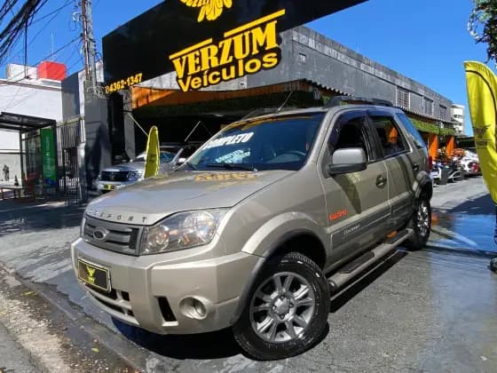 Carro 1.6 XLT FREESTYLE 8V FLEX 4P MANUAL