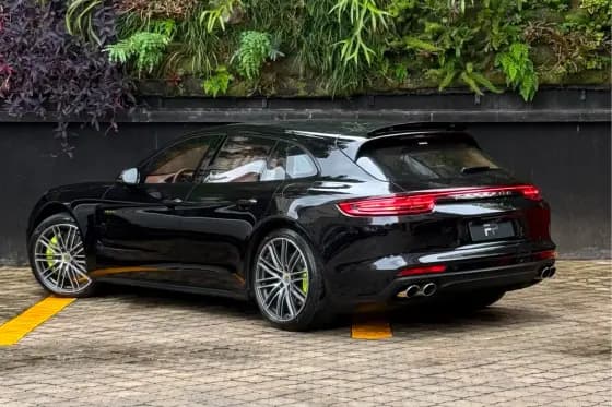Carro 2.9 V6 E-HYBRID 4 SPORT TURISMO PDK