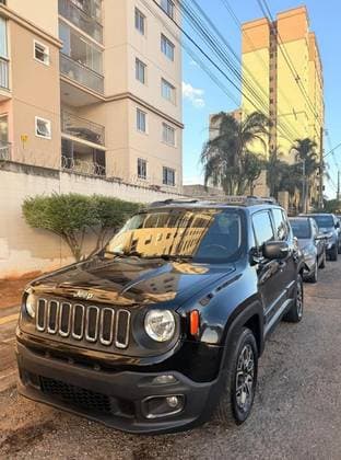 Carro 1.8 16V FLEX 4P AUTOMÁTICO
