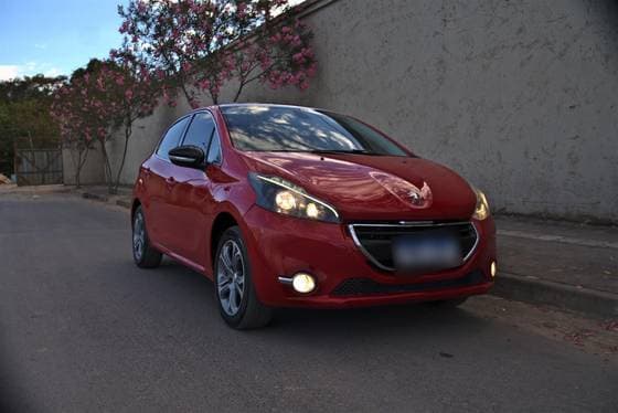 Carro 1.6 GRIFFE 16V FLEX 4P AUTOMÁTICO