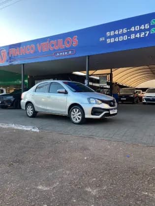 Carro 1.5 X PLUS SEDAN 16V FLEX 4P AUTOMÁTICO