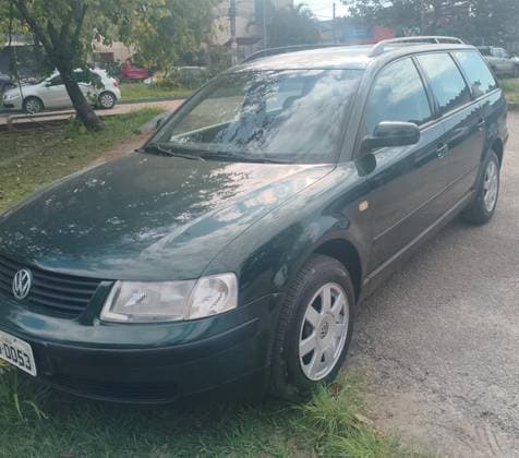 Carro 1.8 VARIANT 20V GASOLINA 4P AUTOMÁTICO