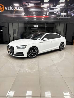 Carro 2.0 TFSI GASOLINA SPORTBACK S LINE S TRONIC