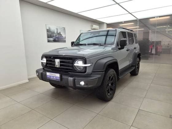 Carro 2.0 HI4-T PHEV 4X4 9HAT