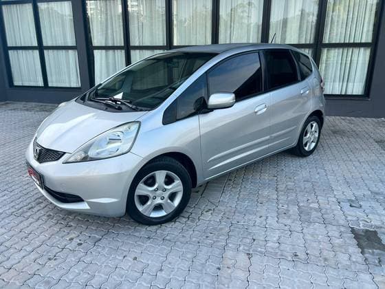Carro 1.4 LX 16V FLEX 4P AUTOMÁTICO