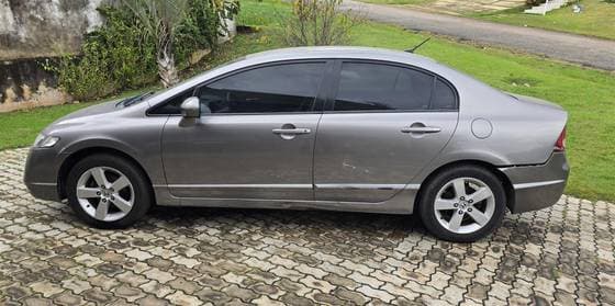 Carro 1.8 LXS 16V FLEX 4P MANUAL