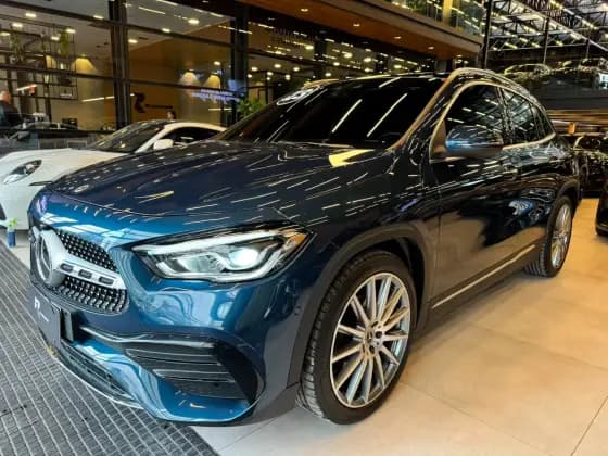 Carro 1.3 GCI GASOLINA AMG LINE 7G-DCT
