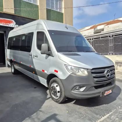 Carro 2.2 CDI DIESEL VAN 516 TA EXTRA LONGO 18L MANUAL