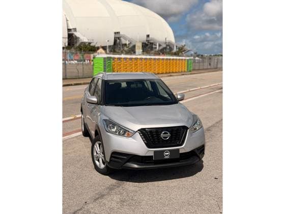 Carro 1.6 16V FLEXSTART SV 4P XTRONIC