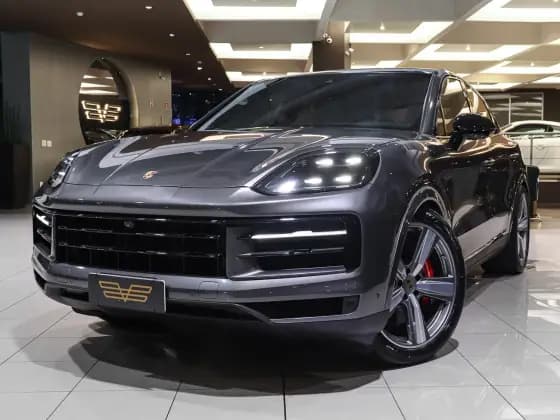 Carro 4.0 V8 GASOLINA S COUPÉ AWD TIPTRONIC S