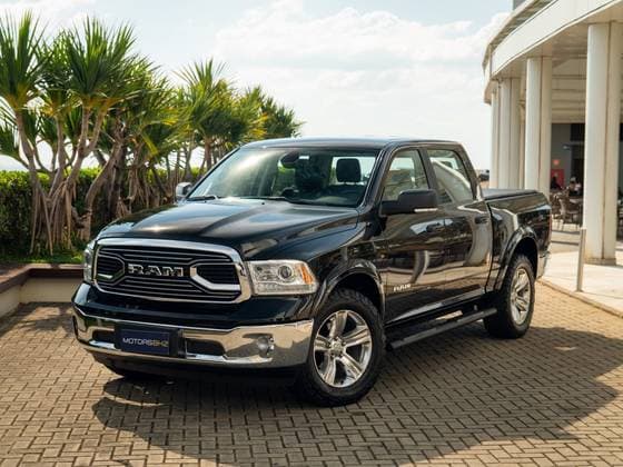 Carro 5.7 V8 GASOLINA LARAMIE CD 4X4 AUTOMÁTICO