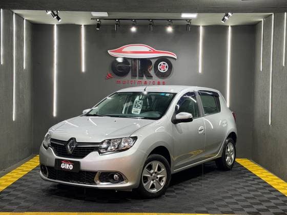 Carro 1.6 DYNAMIQUE 8V FLEX 4P AUTOMATIZADO