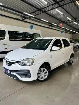 Carro 1.3 X 16V FLEX 4P MANUAL