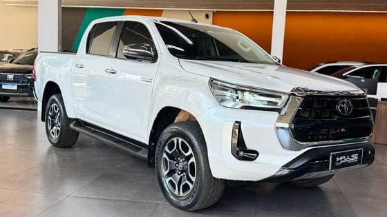 Carro 2.8 D-4D TURBO DIESEL CD SRX 4X4 AUTOMÁTICO