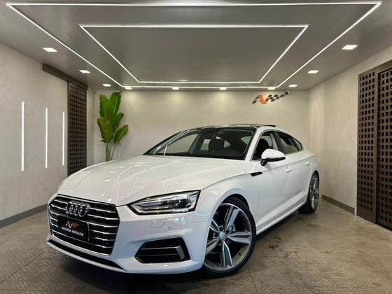 Carro 2.0 TFSI GASOLINA SPORTBACK S LINE S TRONIC