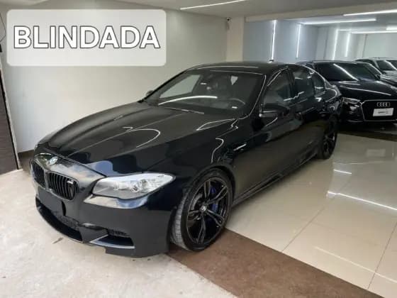 Carro 4.4 V8 32V GASOLINA 4P AUTOMÁTICO