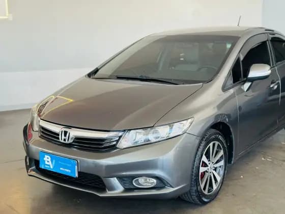 Carro 1.8 LXL 16V FLEX 4P AUTOMÁTICO